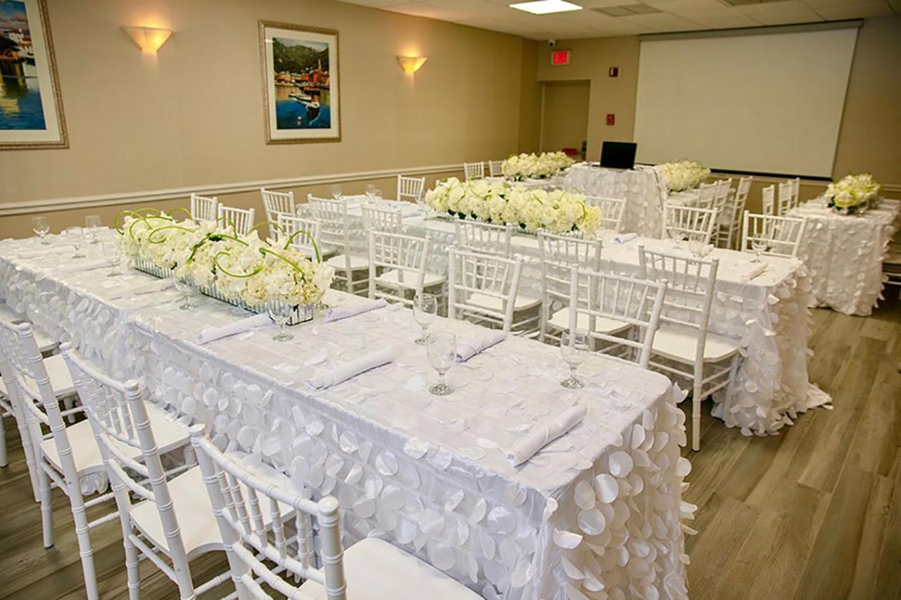Comfort Inn Oceanside Deerfield Beach Bagian luar foto