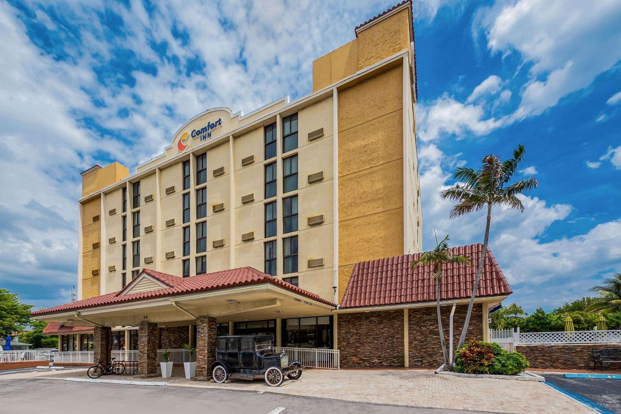 Comfort Inn Oceanside Deerfield Beach Bagian luar foto